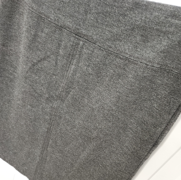 Ann Taylor Dark Gray Split Tail Skirt  Size 6 - Picture 5 of 5